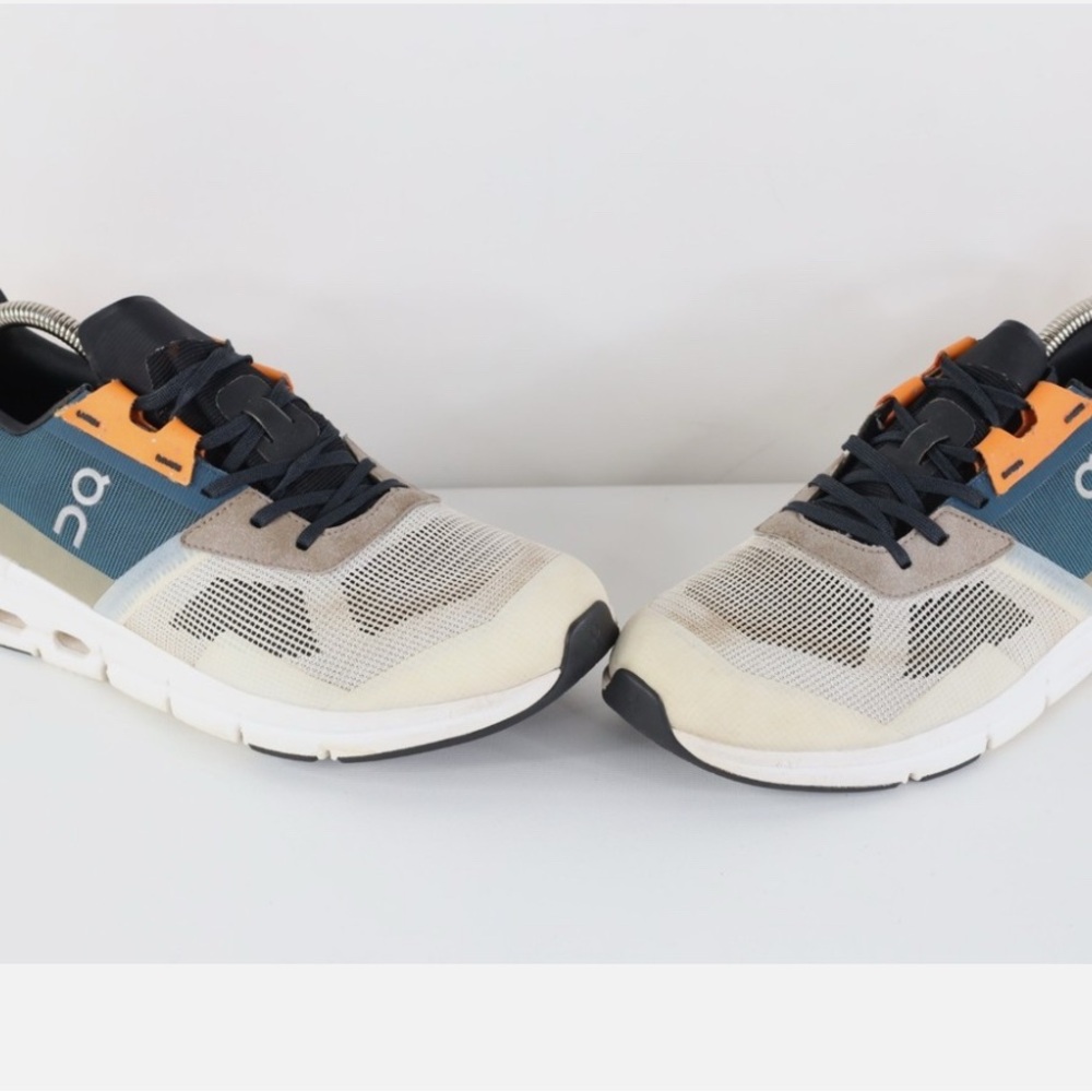 Womens 9.5 Distressed Cloudrift Breathable Running Jogging Walking Shoes
